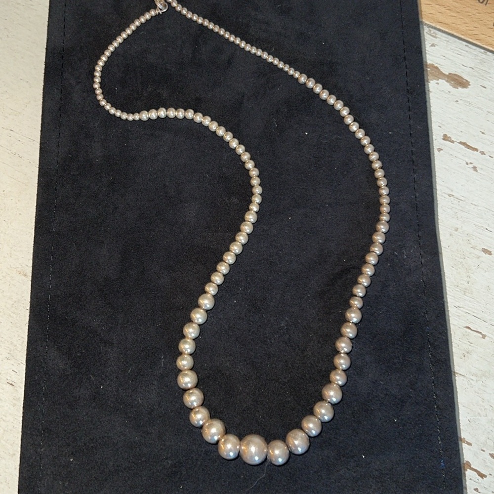 925 Italy Sterling Silver graduated bead necklace 19”